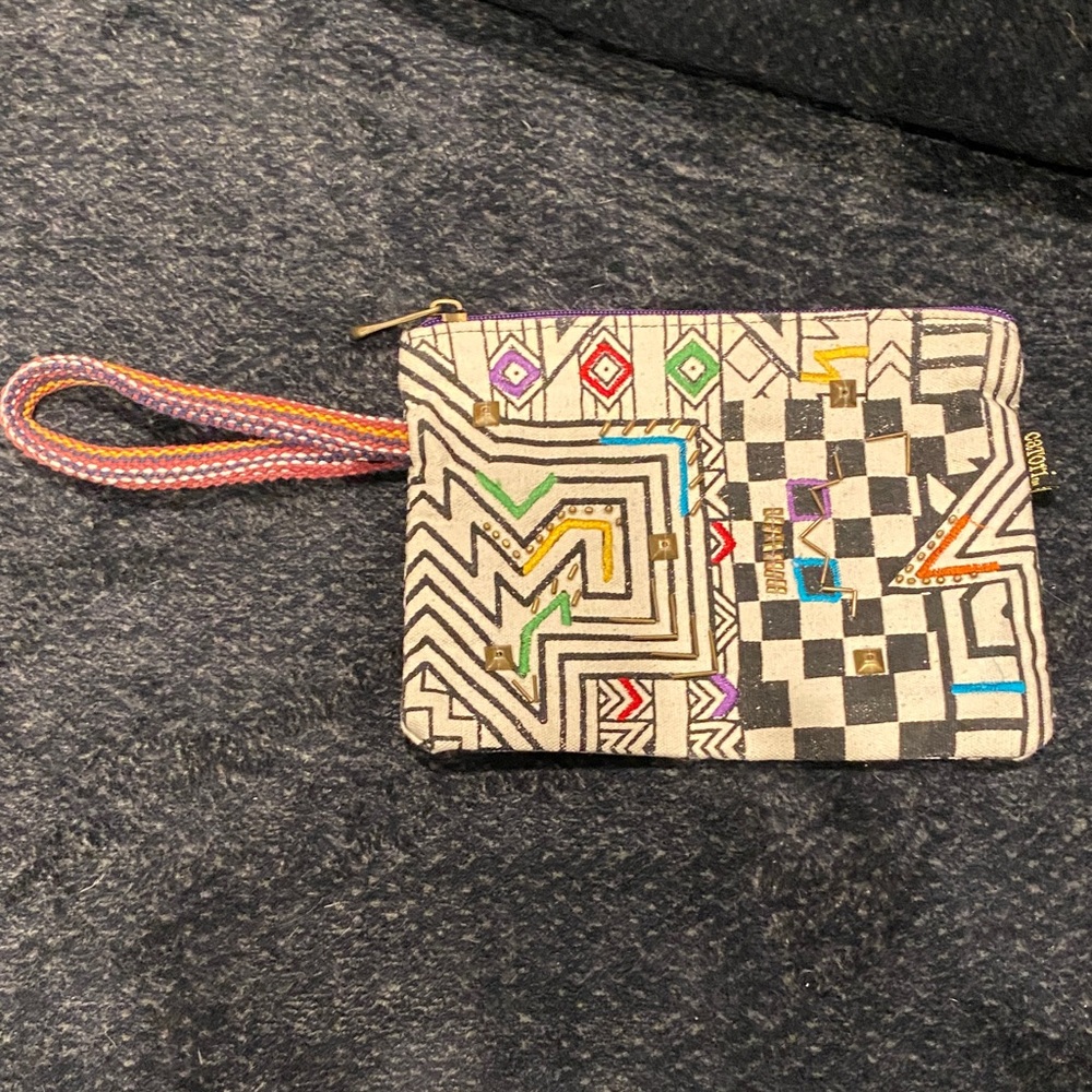 Catori Colorful Geometric Patterned Fabric Zipper Wristlet